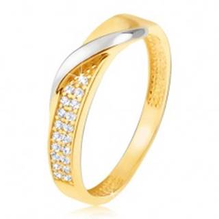 Zlatý prsteň 585 - pás drobných čírych zirkónov, zvlnená línia v bielom zlate - Veľkosť: 48 mm