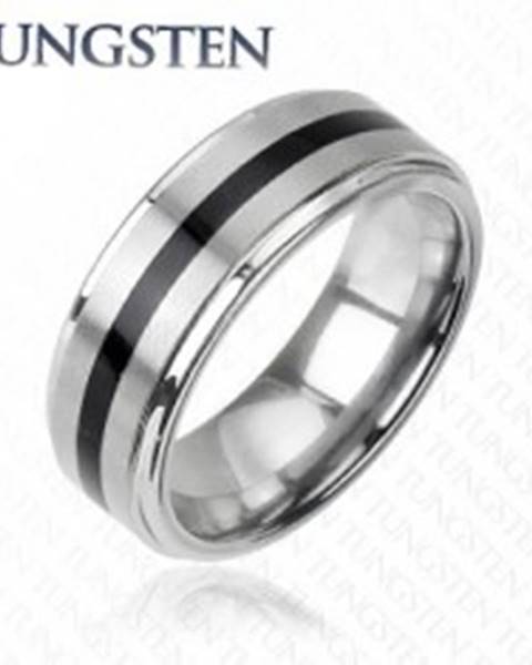 Wolfrámový prsteň striebornej farby - čierny stredový pás - Veľkosť: 49 mm