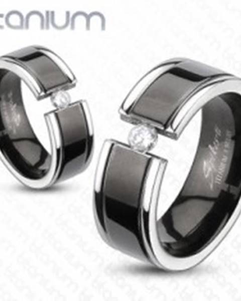 Prsteň z titánu - čierny pás, zirkón - Veľkosť: 49 mm